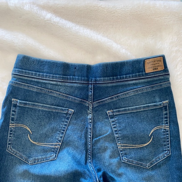 Levi Strauss pull-on skinny Jeans - Picture 8 of 14